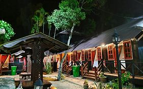 Kembara Resort, Merang